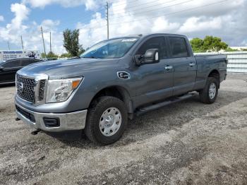  Salvage Nissan Titan