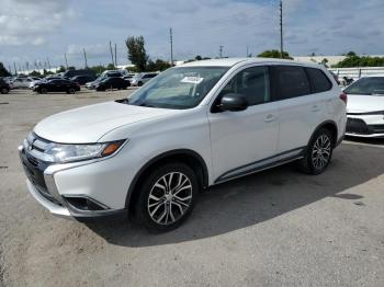  Salvage Mitsubishi Outlander