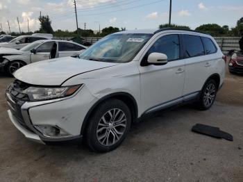  Salvage Mitsubishi Outlander