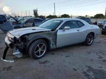  Salvage Dodge Challenger