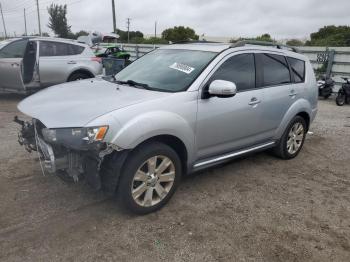  Salvage Mitsubishi Outlander