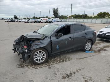  Salvage Toyota Yaris