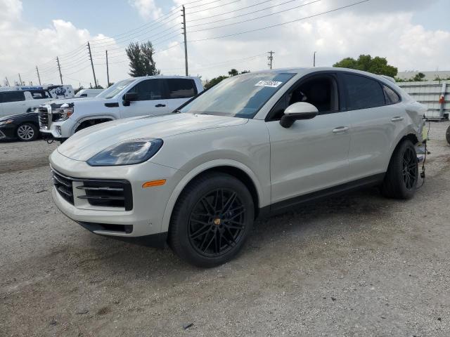  Salvage Porsche Cayenne