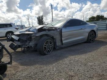  Salvage Ford Mustang