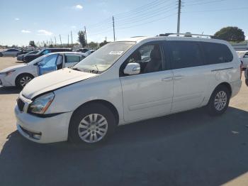  Salvage Kia Sedona