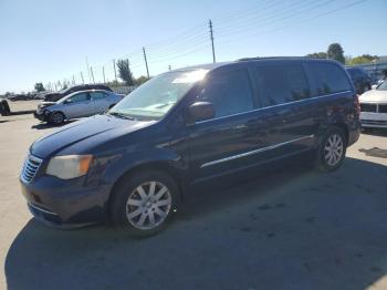  Salvage Chrysler Minivan