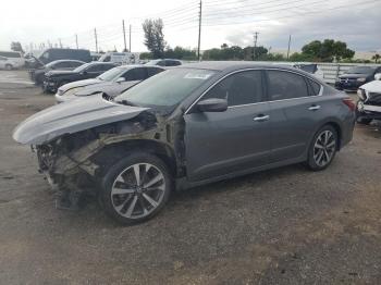  Salvage Nissan Altima