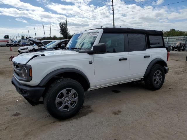  Salvage Ford Bronco