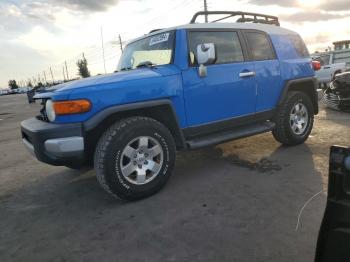  Salvage Toyota FJ Cruiser