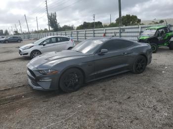  Salvage Ford Mustang