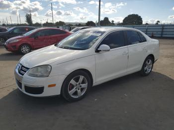  Salvage Volkswagen Jetta