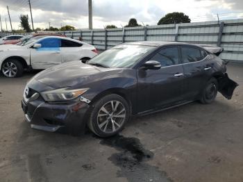  Salvage Nissan Maxima