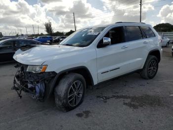  Salvage Jeep Grand Cherokee