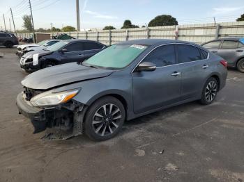  Salvage Nissan Altima