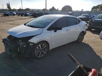  Salvage Nissan Versa