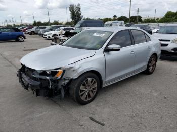  Salvage Volkswagen Jetta