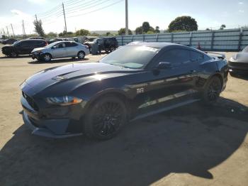  Salvage Ford Mustang