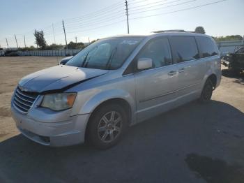  Salvage Chrysler Minivan