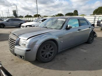  Salvage Chrysler 300