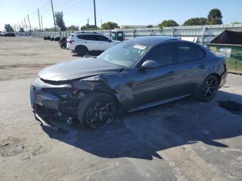  Salvage Alfa Romeo Giulia