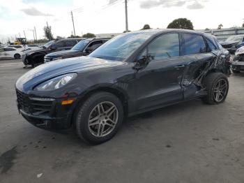  Salvage Porsche Macan