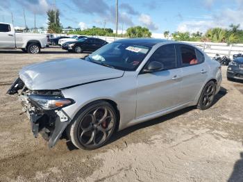  Salvage Alfa Romeo Giulia