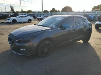  Salvage Mazda 3