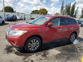  Salvage Nissan Pathfinder