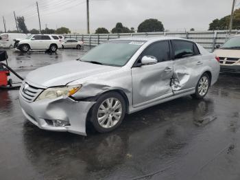  Salvage Toyota Avalon