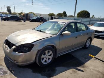  Salvage Nissan Altima