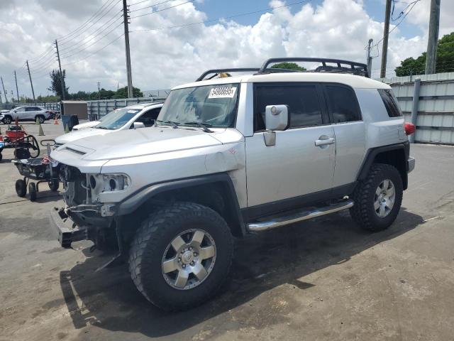  Salvage Toyota FJ Cruiser