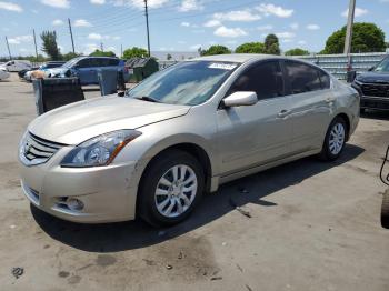 Salvage Nissan Altima