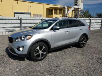  Salvage Kia Sorento