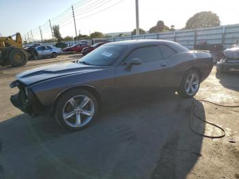  Salvage Dodge Challenger