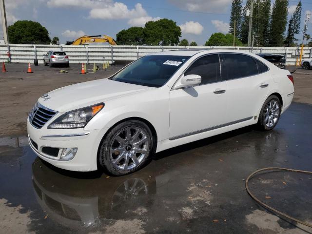  Salvage Hyundai Equus