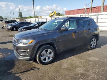  Salvage Jeep Compass
