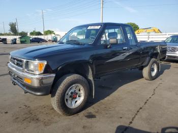 Salvage Toyota Pickup
