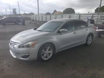  Salvage Nissan Altima