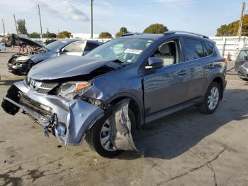  Salvage Toyota RAV4