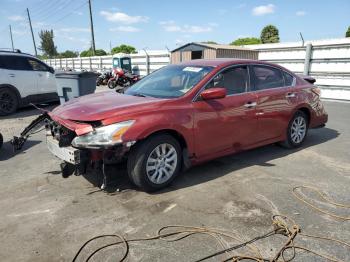  Salvage Nissan Altima