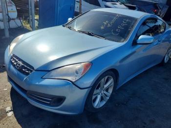  Salvage Hyundai Genesis