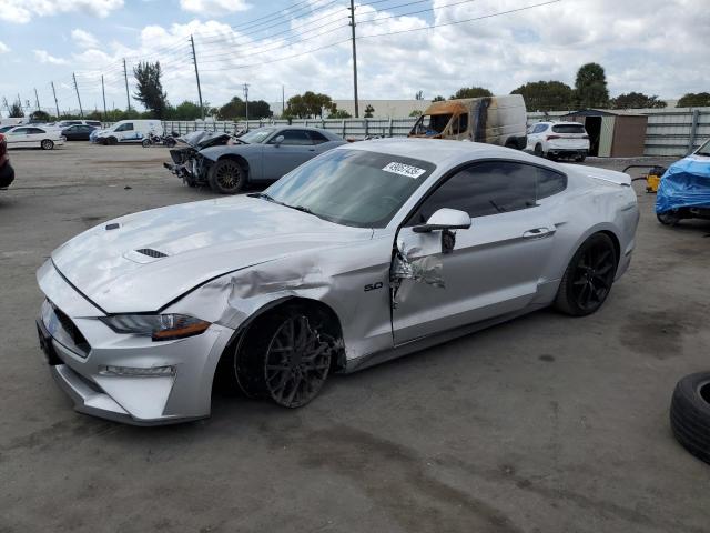  Salvage Ford Mustang