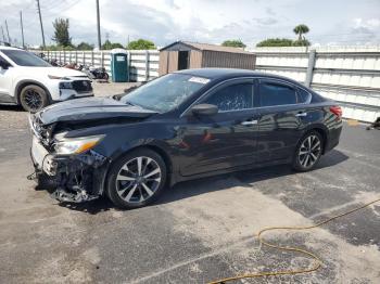  Salvage Nissan Altima