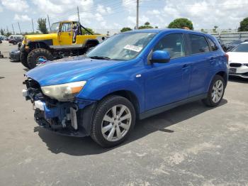  Salvage Mitsubishi Outlander