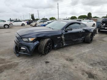  Salvage Ford Mustang