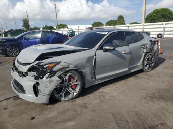  Salvage Kia Stinger