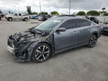  Salvage Nissan Altima