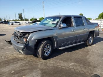  Salvage Chevrolet Avalanche