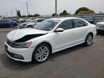  Salvage Volkswagen Passat