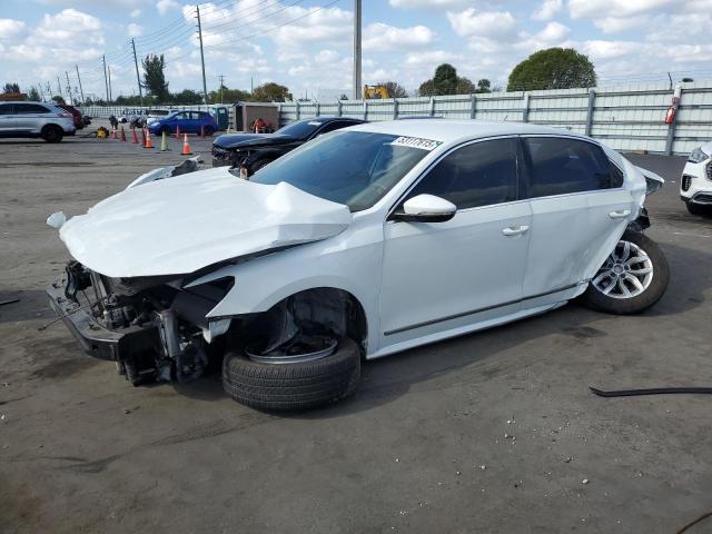 Salvage Volkswagen Passat